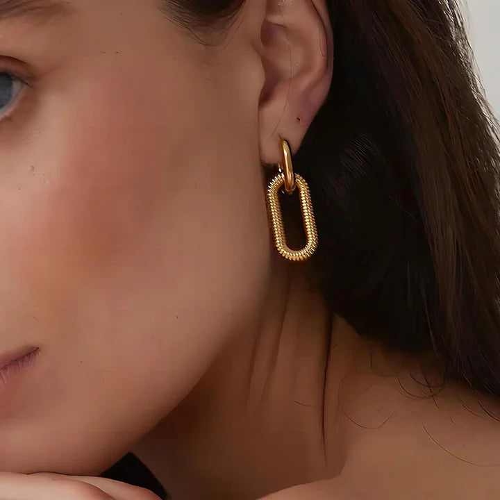 Anya